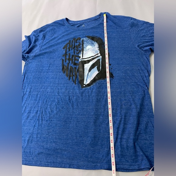 The Mandalorian Shirt Mens Sz 2XL  Blue Graphic Crew Neck Short Sleeve Star Wars - Picture 4 of 8